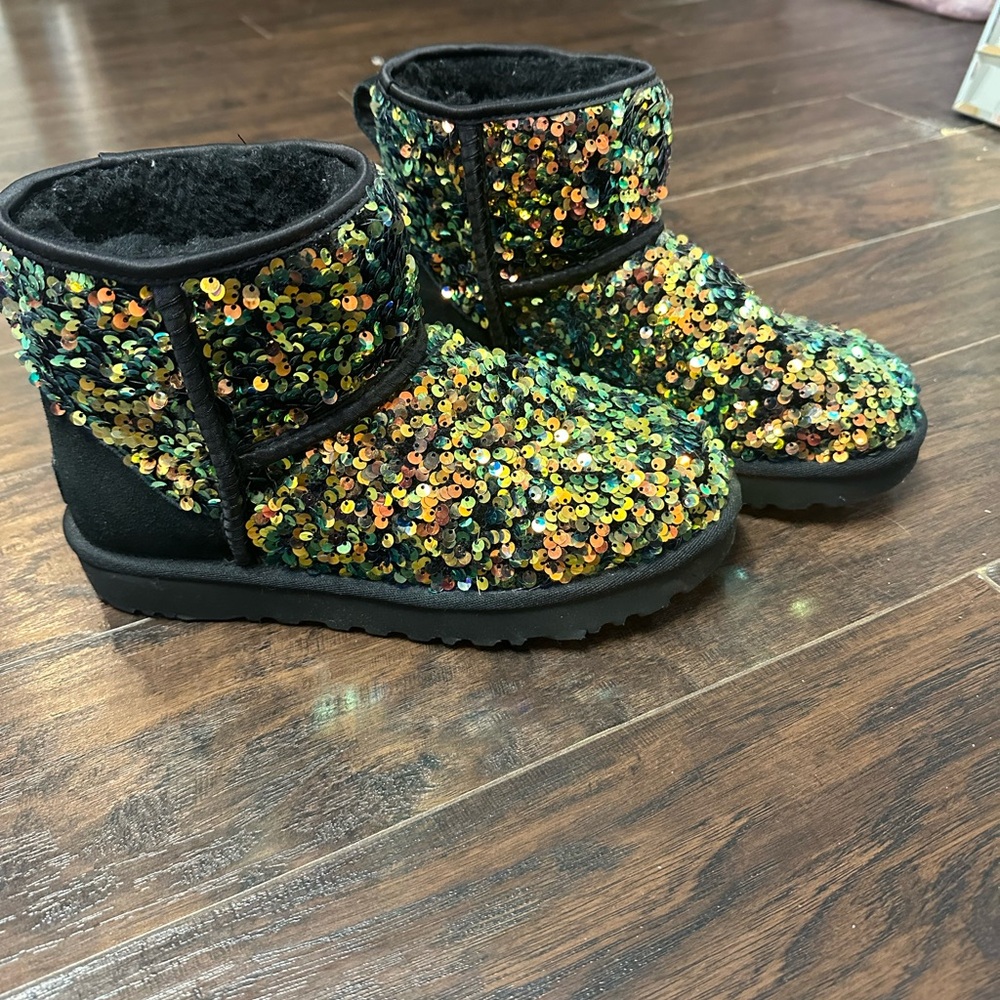 Ugg mini stellar sequin boots